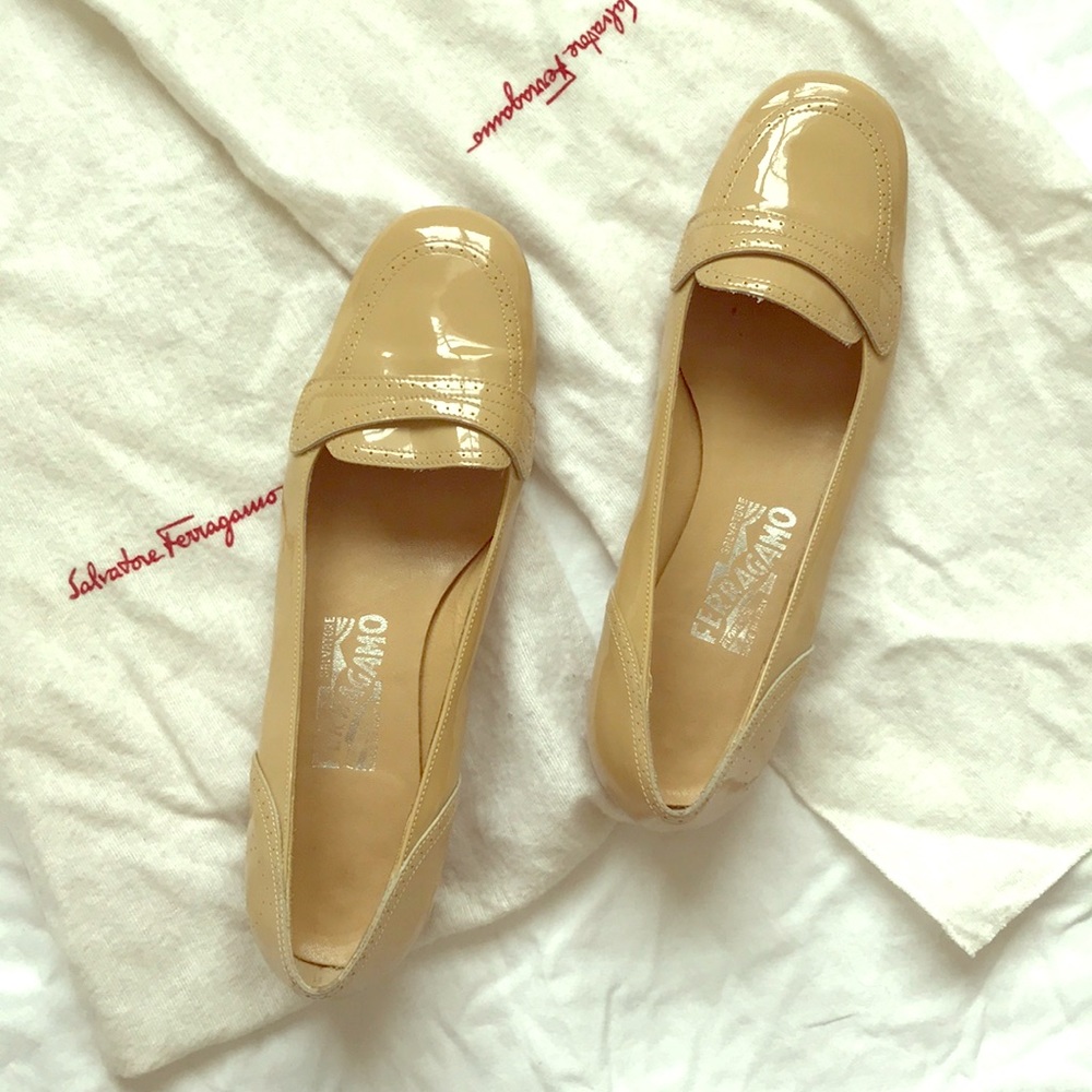 Salvatore Ferragomo patent leather flats Size 7.5